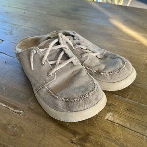 Chaco Women's grey Canvas Sneakers